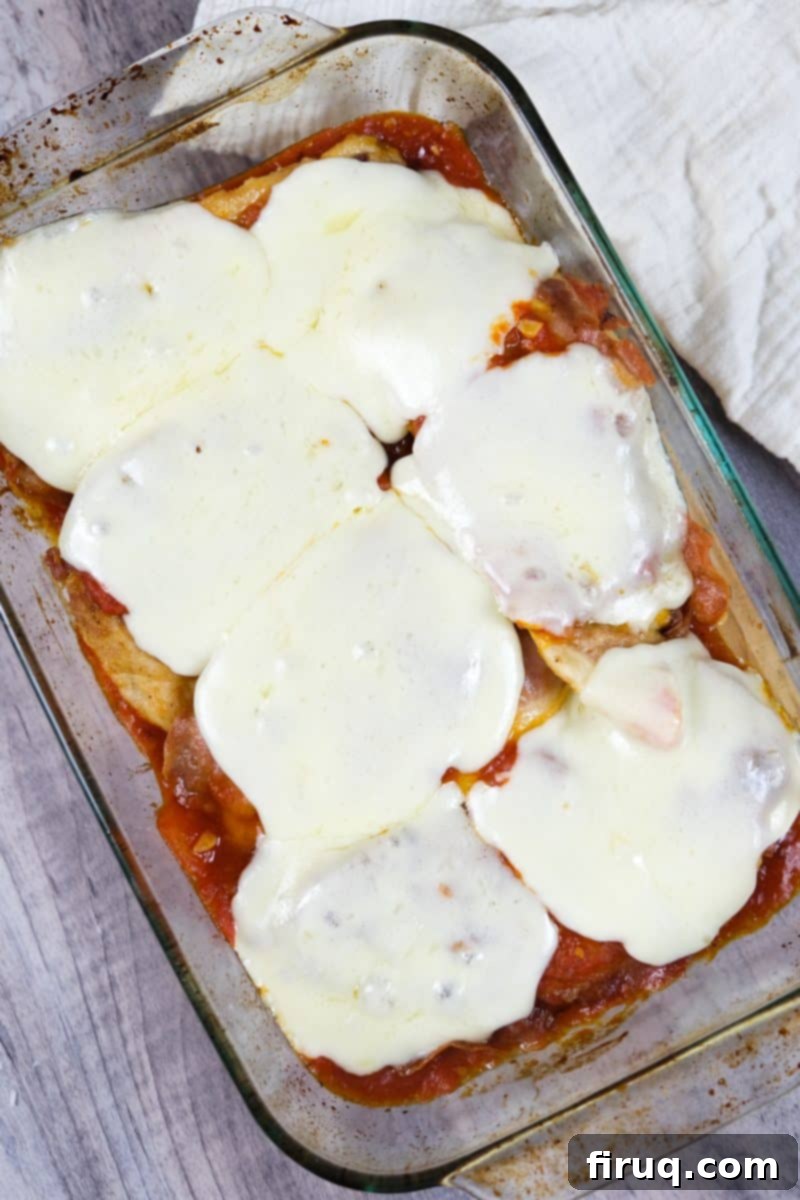 Sumptuous Spicy Chicken with Prosciutto and Cheese 3 spicy chicken saltimbocca topped with mozzarella cheese