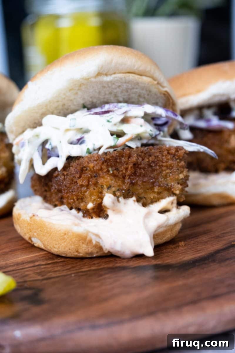 Ocean Crisp Sliders 4 Crispy fish slider with coleslaw and chipotle mayo