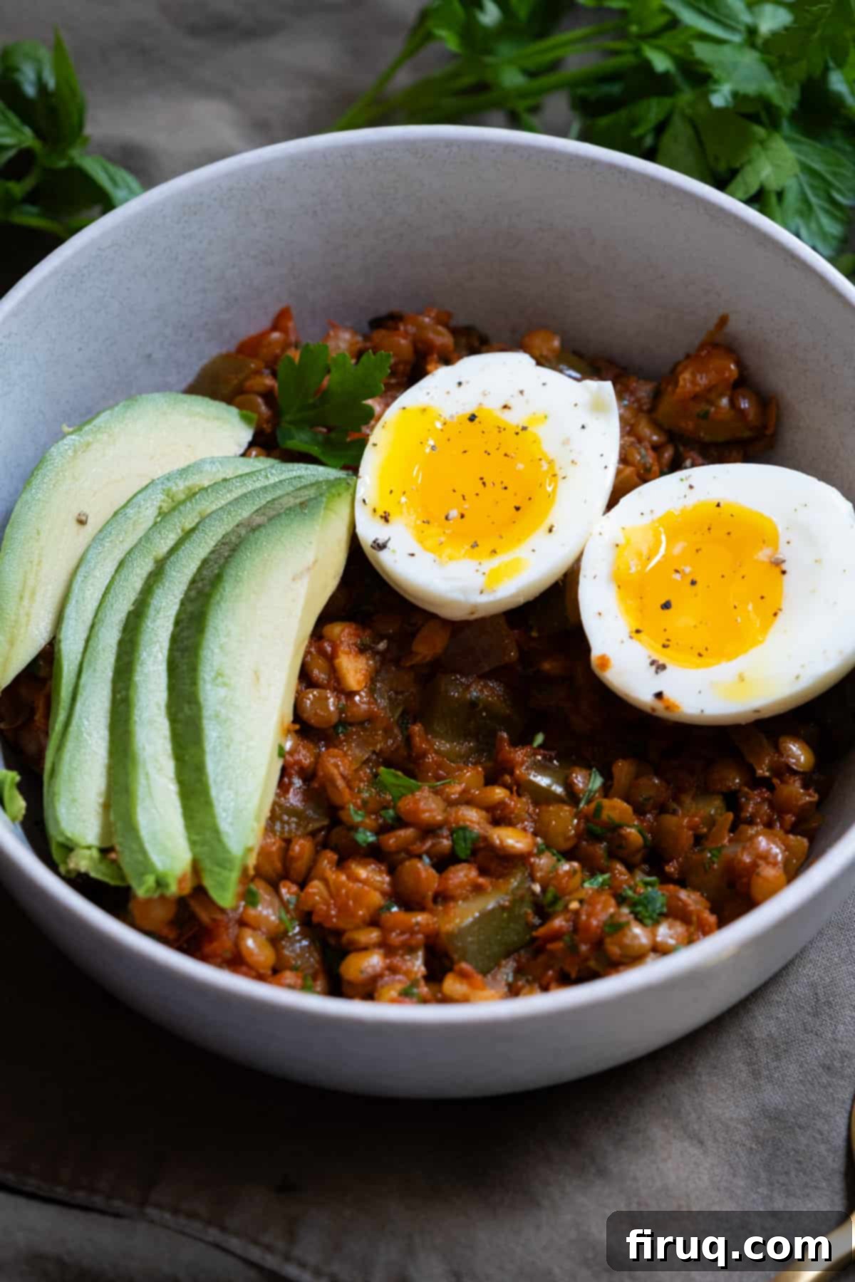 Eggs and Lentils: Your New Power Breakfast 8 eggs and lentils with avocado for breakfast