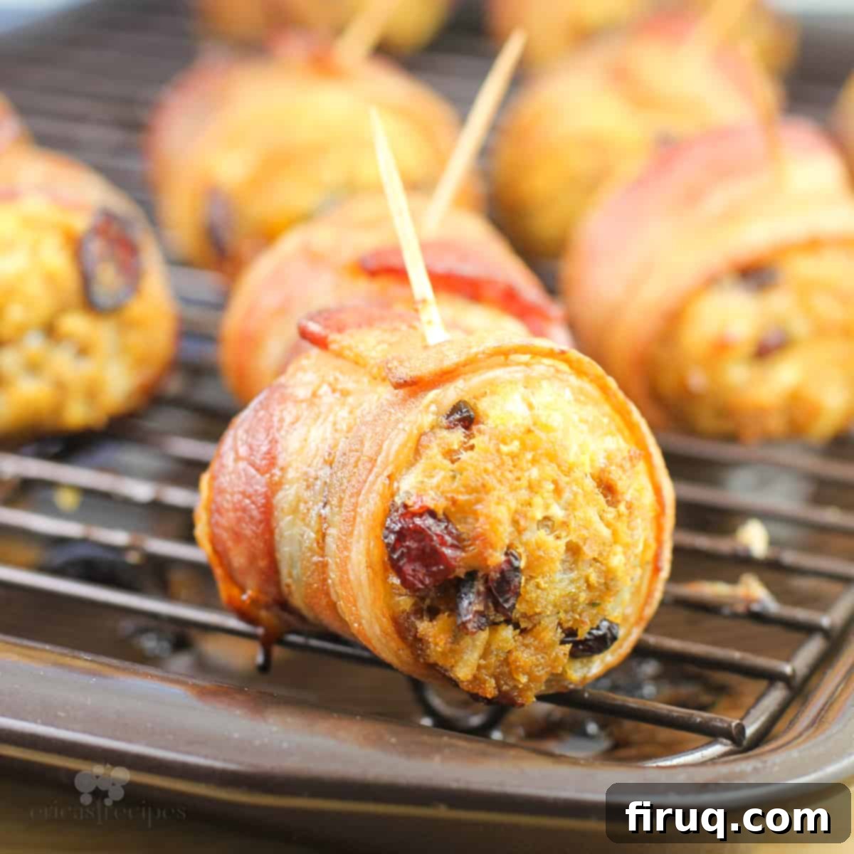 Crispy Bacon Stuffing Bites 1 featured 83819