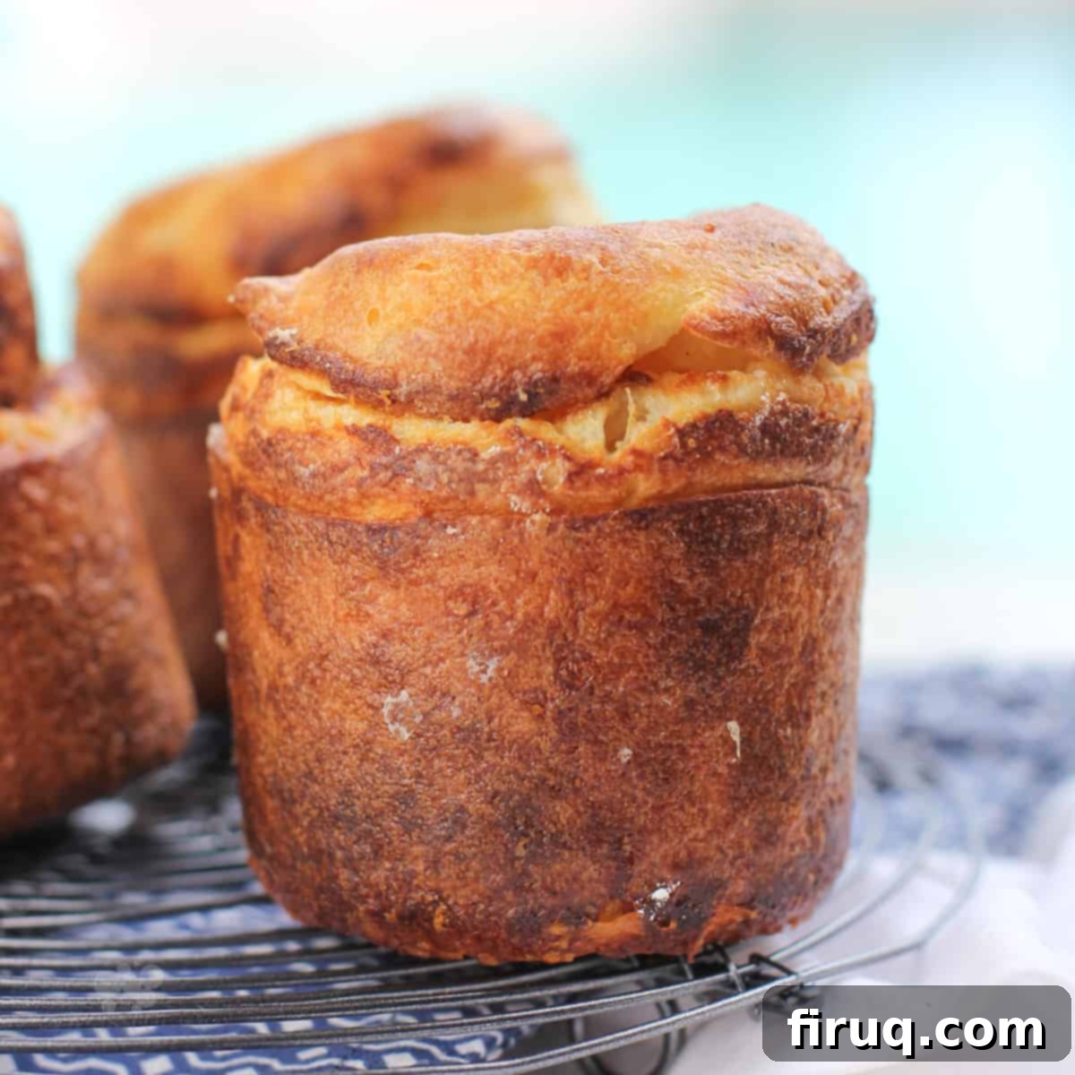 Garlic Parmesan Puffs 1 featured 88884