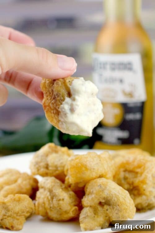 Pub-Style Beer-Battered Mushrooms with Zesty Poblano and Beer Queso 2 Msg 4 21+ Beer-Battered Mushrooms with Poblano & Beer Queso #SummertimeCerveza #ad @coronaextrausa